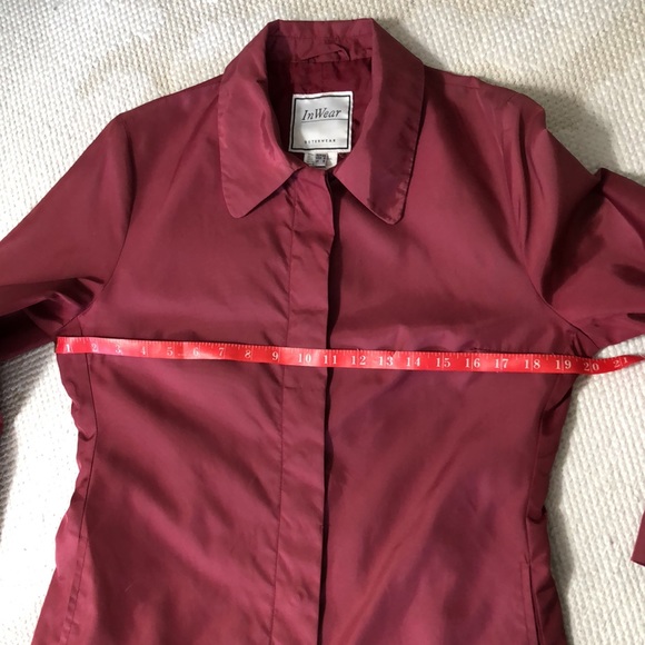 21. In wear coat - Picture 14 of 16